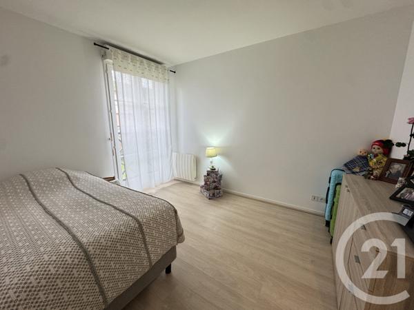 Appartement à vendre  2 pièces - 52 m2 AVON - 77