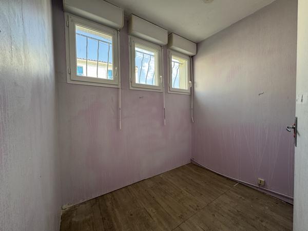 Maison
         3 pièces
        - 60 m² 119 500 € *