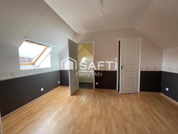 Maison récente de 2002, sur un terrain clos, au calme dans une impasse.