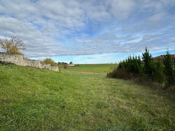 Dpt Gers (32) - à BELMONT terrain à vendre de 2694 m²