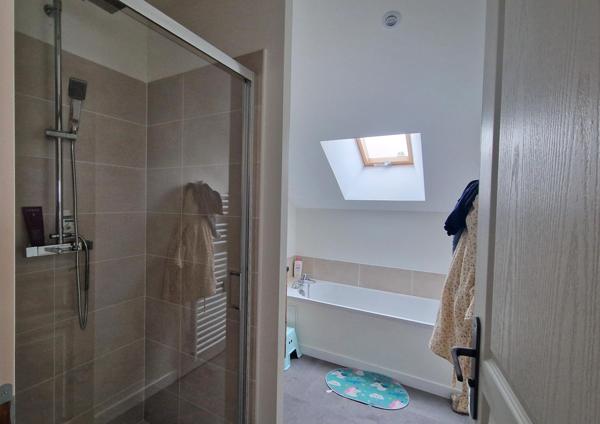 Aucun travaux, grand terrain, 4 chambres