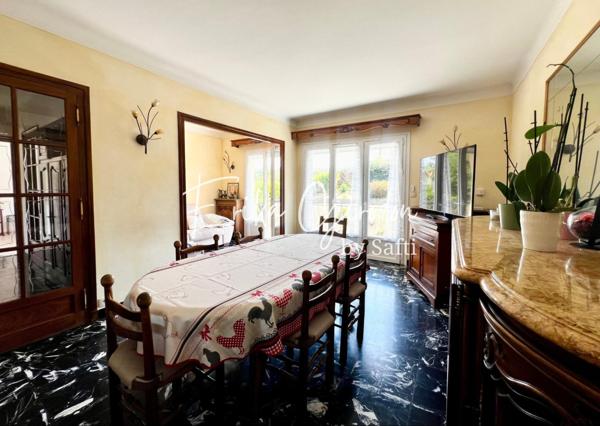 Maison familiale 3 chambres avec grand terrain !