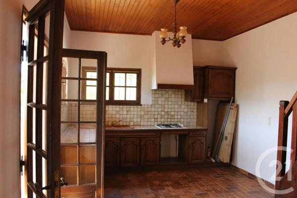 Maison à vendre  6 pièces - 109,63 m 2   LE LAVANDOU  - 83