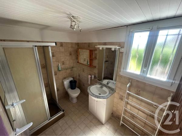 Maison à vendre  6 pièces - 109,63 m 2   LE LAVANDOU  - 83