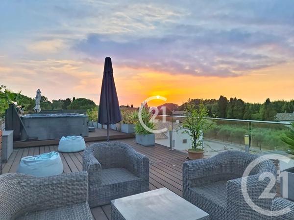 Maison à vendre  4 pièces - 147,50 m 2   ST REMY DE PROVENCE  - 13