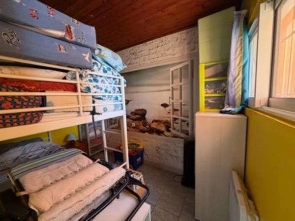 L'AIGUILLON SUR MER (85) PROCHE DU PLAN D'EAU VILLA ATYPIQUE BORD DE MER POSS 2 HABITATIONS AVEC JARDIN