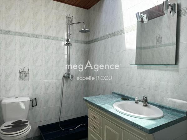 Maison à DOLUS-D'OLERON, 17550 - 5 pièces 117m²