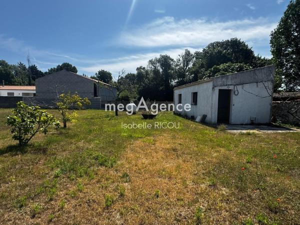 Maison à DOLUS-D'OLERON, 17550 - 5 pièces 117m²