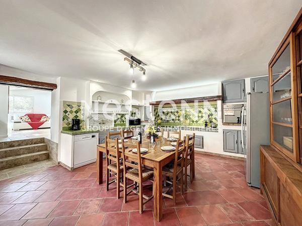 A VENDRE BASTIDE D EXCEPTION EN PIERRE - LES ARCS - VIDAUBAN