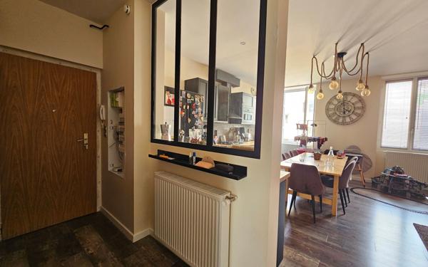 Appartement à vendre    3 pièces • 70,31 m2 Saint-Étienne