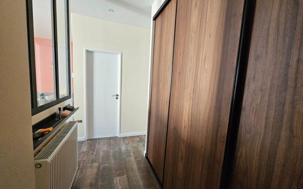 Appartement à vendre    3 pièces • 70,31 m2 Saint-Étienne