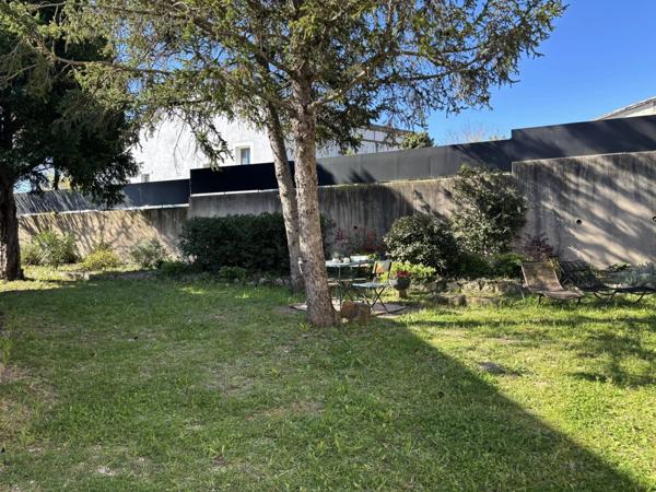 Vente Maison 5 pièces 124 m2 à Châteauneuf-de-Gadagne