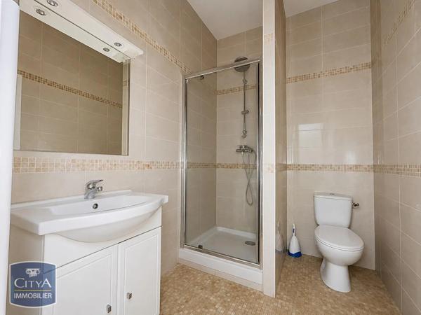 Appartement à louer 3 pièces 78.15m² Castillon-la-Bataille (33350)