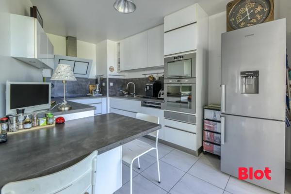 Appartement 4 pièce(s)