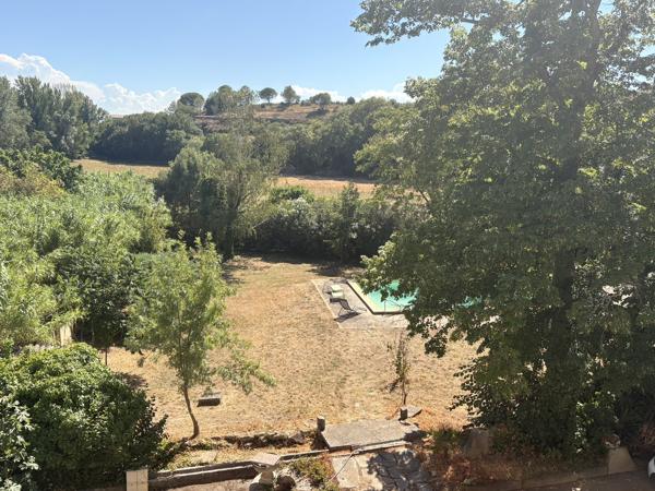 Maison à louer 1 080 € CC CONQUES SUR ORBIEL 6 p 179 m² DPE D
