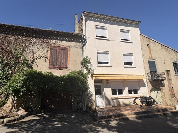 Maison à louer 1 080 € CC CONQUES SUR ORBIEL 6 p 179 m² DPE D