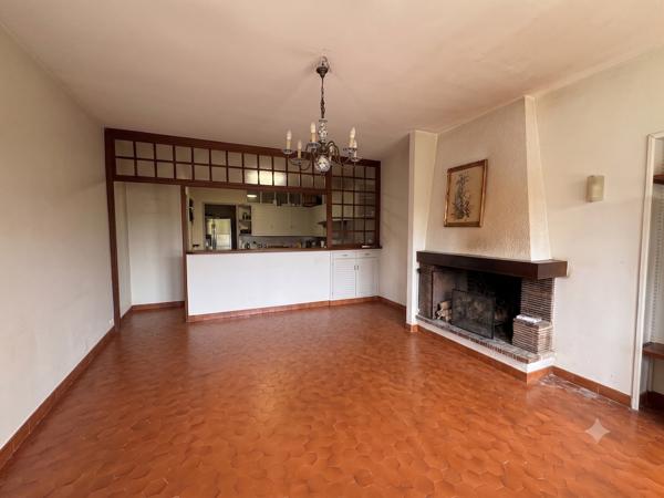 Maison à louer 1 080 € CC CONQUES SUR ORBIEL 6 p 179 m² DPE D