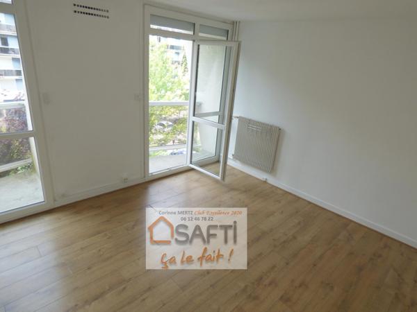 Proche de toutes les commodités gare, commerces!