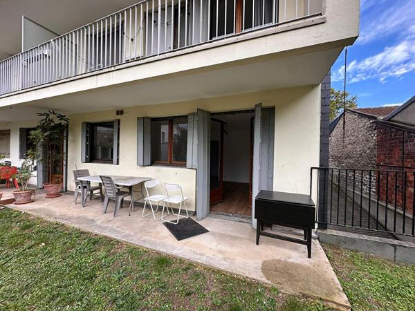 Appartement Nanterre 1 pièce(s) 38 m2