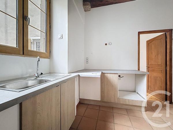 Maison à vendre  8 pièces - 100 m2 VARENNES SUR ALLIER - 03