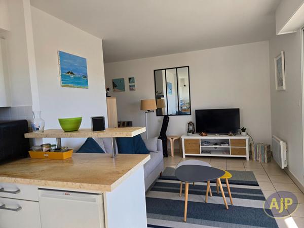 Appartement à vendre Saint Marc Sur Mer - 2 pièces, 39m² avec 1 chambre(s) à 220 000€ - AJP Immobilier Saint-Marc-sur-Mer