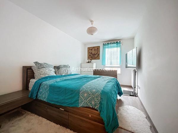 Vente                                                      Appartement
                        
                     3 pièces                      61 m2                     à Limeil-Brévannes