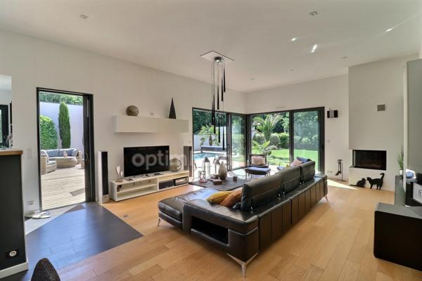 Maison 6 pièces 197m² à Orvault quartier résidentiel "La Forêt"