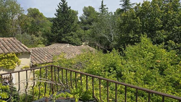 Maison à VELLERON (84740)