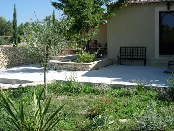 Maison à VELLERON (84740)