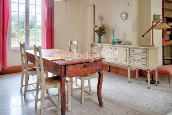 Maison à vendre 12 pièces de 232 m² à Lisieux