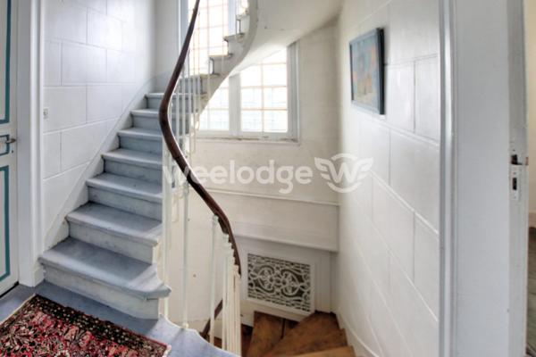 Maison à vendre 12 pièces de 232 m² à Lisieux