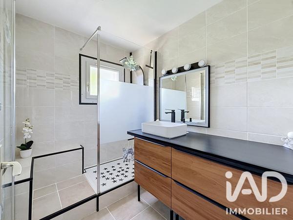 Maison à vendre 5 pièces 121 m² Lognes