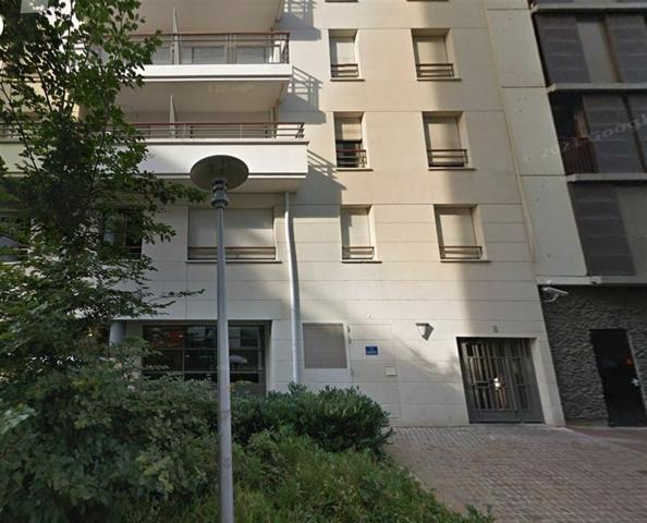 Appartement à louer    3 pièces • 74,74 m2 Issy-les-Moulineaux