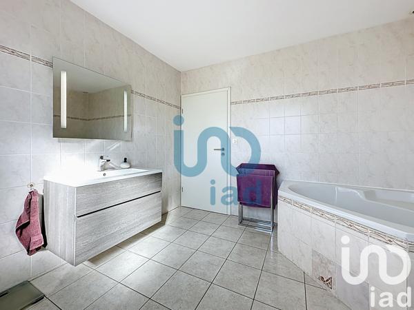 Maison à vendre 6 pièces 140 m² Lixing-lès-Saint-Avold