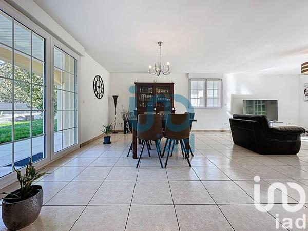 Maison à vendre 6 pièces 140 m² Lixing-lès-Saint-Avold