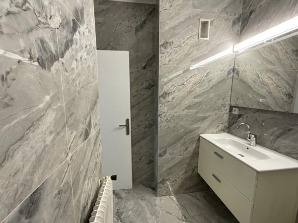 Saint-Bonnet-de-Mure (69720) Bel appartement T3 rénové complètement à Saint-Bonnet-de-Mure (69720)