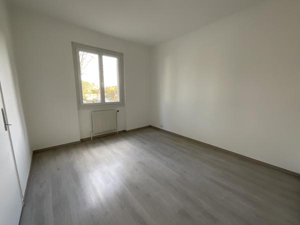 Saint-Bonnet-de-Mure (69720) Bel appartement T3 rénové complètement à Saint-Bonnet-de-Mure (69720)