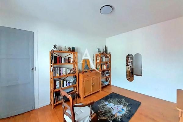 Élégante maison familiale rénovée au coeur de Saint-Pierre-du-Mont