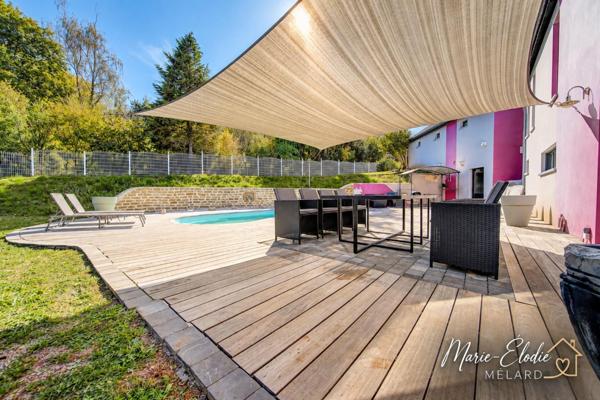 MAISON D’ARCHITECTE – 217 m² – 5 CHAMBRES –1BUREAU – PISCINE CHAUFFÉE – 16,16 ARES