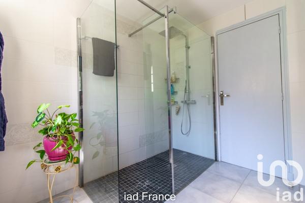 Maison 8 pièces de 172 m² à Limay (78520)