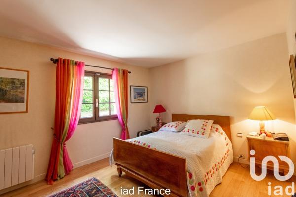 Maison 8 pièces de 172 m² à Limay (78520)