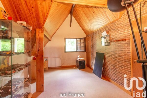 Maison 8 pièces de 172 m² à Limay (78520)