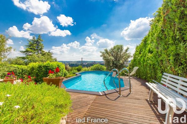 Maison 8 pièces de 172 m² à Limay (78520)