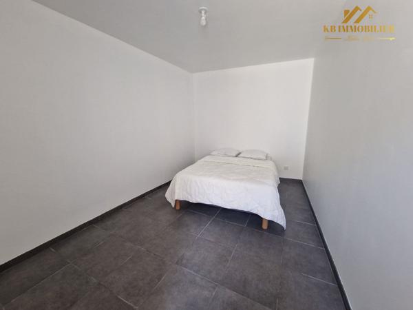 Maison mitoyenne 1 côté à louer, 3 pièces - Flaviac 07000