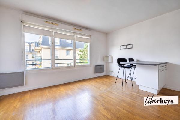 Studio lumineux de 25,15 m² avec parking, cave - Saint-Cloud