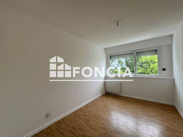 Location Appartement 3 pièces 71.2 m² - RESIDENCE DE L'HERMITAGE La Chaussee Saint Victor 41260