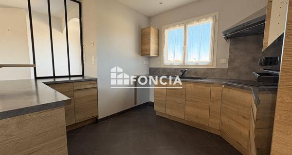 Location Maison 4 pièces 90 m² - Villefranche-d'albigeois 81430