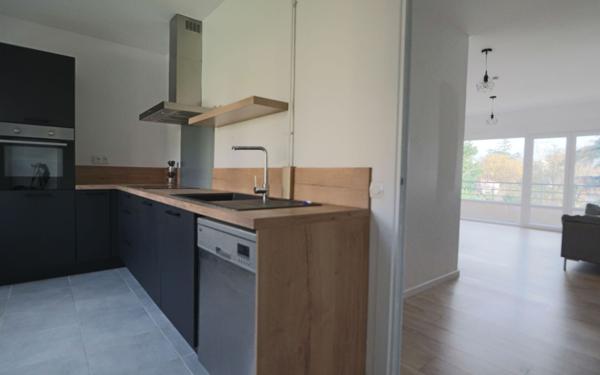 Appartement à louer    3 pièces • 67,43 m2 Écully