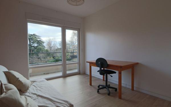 Appartement à louer    3 pièces • 67,43 m2 Écully