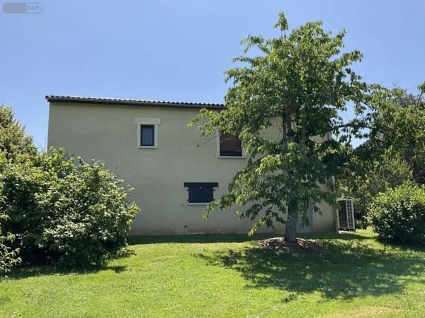 Maison à vendre à Gourdon dans le Lot (46300), ref : 46041/420